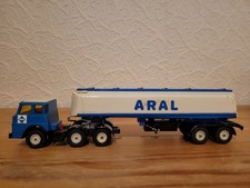 Siku V288 Hanomag Henschel ARAL Tanksattelzug , 1:60 , sehr guter Zustand