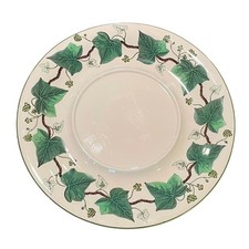 Wedgwood Napoleon Ivy Round