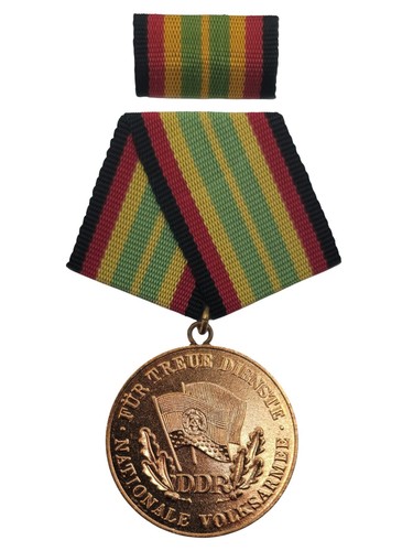 Ddr medaille orden für treue - für,