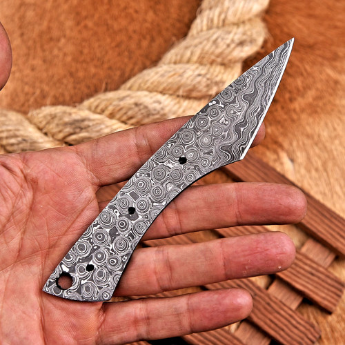 Maßgefertigtes skinnermesser - maßgefertigtes,