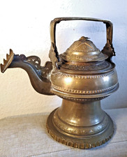 Antike tibetische Teekanne