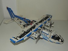 Lego Technic Frachtflugzeug