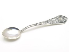 Babyutensilien zur Taufe /