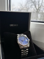 Seiko Mitternachts Blau Ziffernblatt mit Arabischen Ziffern