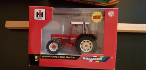 Britains farm moddel - britains,