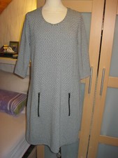 Damen Kleid, 3/4 Arm, Gr. 40, Schwarz/Weiß,  Viskose Mischung, "Taifun b. G.Web"
