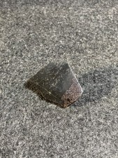 Eisen, ged. Eisen in Basalt