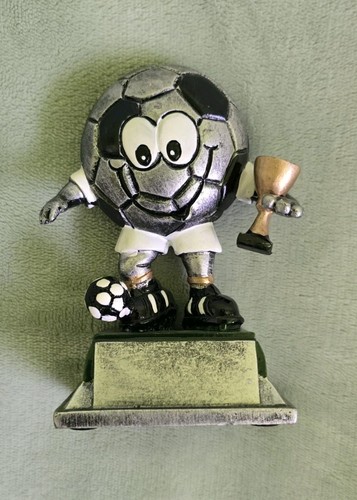 Witzige fußball figur pokal - /,