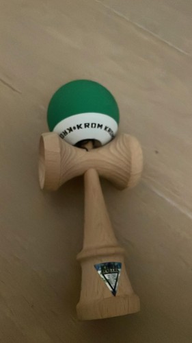 Kronenberg kendama green - kronenberg,