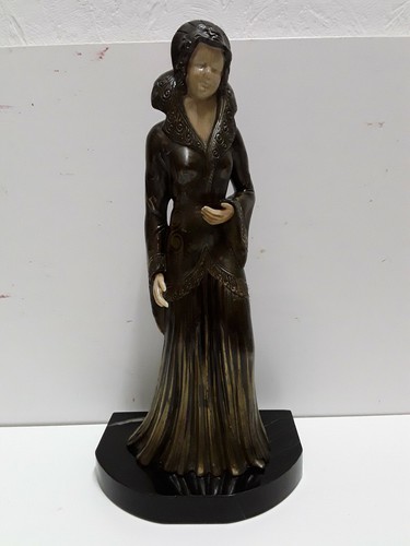 Figur metallguß patiniert art - figur,