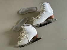 Eiskunstlaufschuhe Risport Antares + Kufen + Inliner-Rollgestell