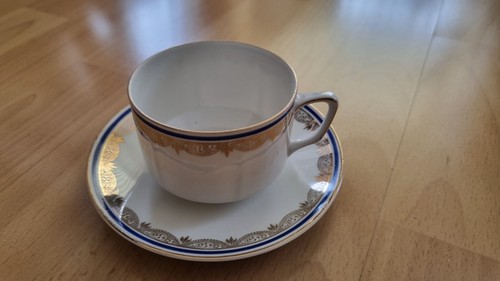 Kaffeetasse mit untertasse - kaffeetasse,