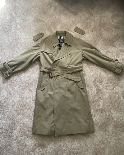 Burberry vintage trenchcoat - burberry,
