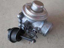 Drosselklappe Audi A3 A4 A6 VW Passat 3B 3BG Golf 4 1.9TDI ATD 038129637