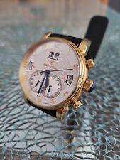 Herrliche goldige Armbanduhr