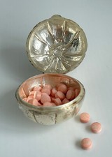 Dose Pillendose Pillbox Silber