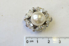 Runde Perlschließe mit Swarowski-Kristallen