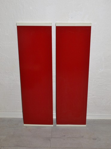 Rote böden für string - rote,