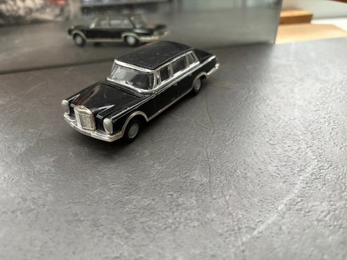 Gama mercdes benz 600 1180 - 600,