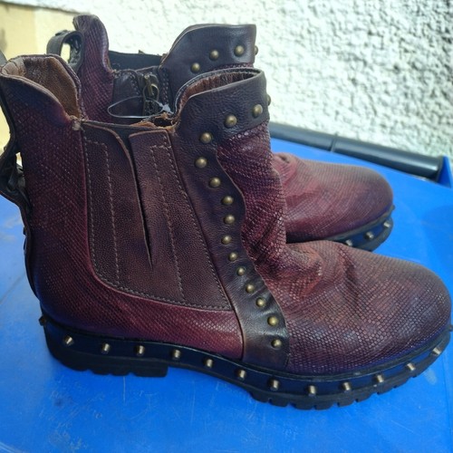 Stylische boots von aus - stylische,