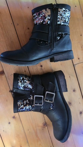 Stiefeletten gefüttert von - stiefeletten,,