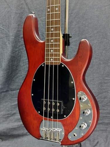 Sterling musicman sub ray4 - by,