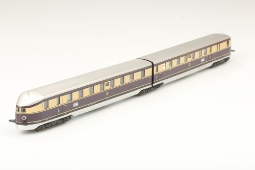 Kato 10704 fliegender - kato, n