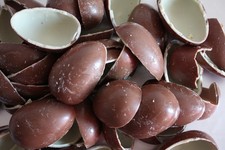 1 Kg. Kinder Überraschung Schokolade frisch MHD- 20.04.2026