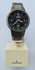 Funkuhr Junghans Titan