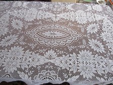 Tischdecke lochmuster - tischdecke,