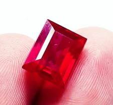 Natürlich rot rubin zwischen - rot,