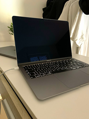 Apple macbook air - air, 13,3"
