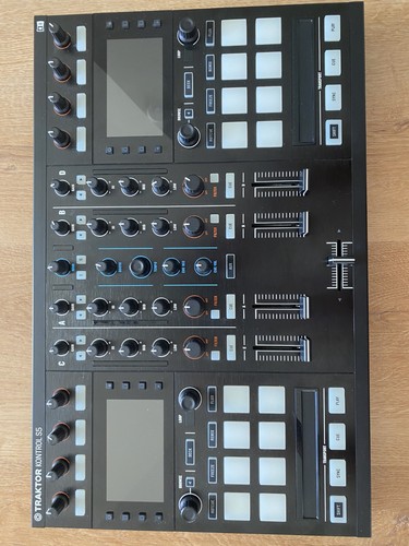 Traktor controller - dj,