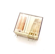 Tyco Schrack SR2M V23047-A1009-A511 Relais 9VDC 6A / 250VAC 6 Pin #728044