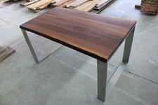 Designer Esstisch Nussbaum