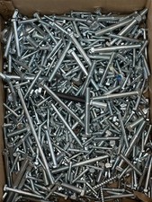 Restposten Schrauben Muttern