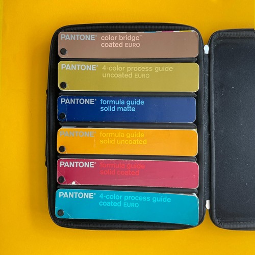 Pantone essentials euro - essentials, x6