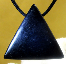 SCHUNGIT    DREIECK  Edelstein