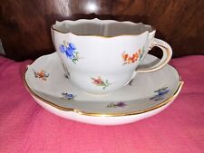 Meissen Streublümchen mit Goldranddekor 1 Kaffeetasse + Untertasse 1. Wahl