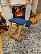 Stokke Varier Balans Kniestuhl Kniehocker Blau Gesundheitsstuhl Naturausführung