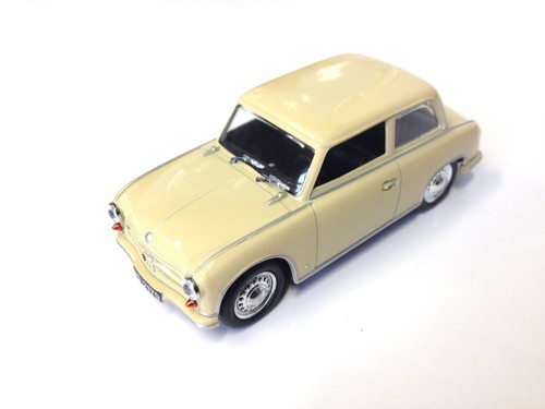 Awz sedan 1 - p-70, 1:43