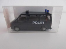 Rietze   50697  Ford Transit  " Politi "