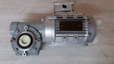 KEJIN Elektromotor Qiangzhu  Getriebemotor neuwertig mit kleine defekt