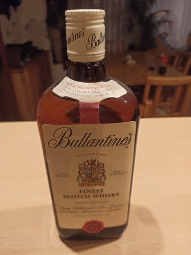 Ballantines finest scotch - finest,