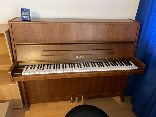 Klavier petrof modell 115 - petrof,