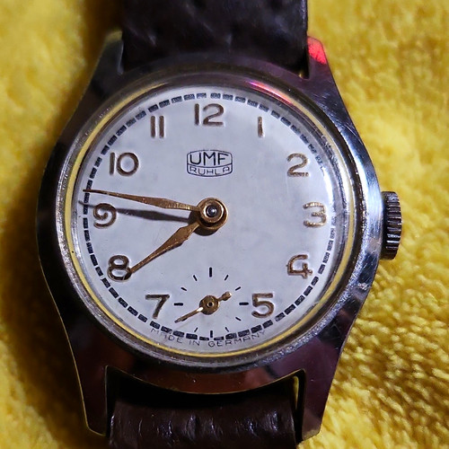 Umf ruhla handaufzug analog - ruhla,