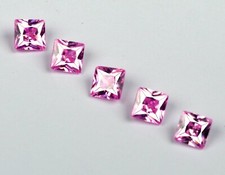 2.90 Karat / 3 MM Quadrat