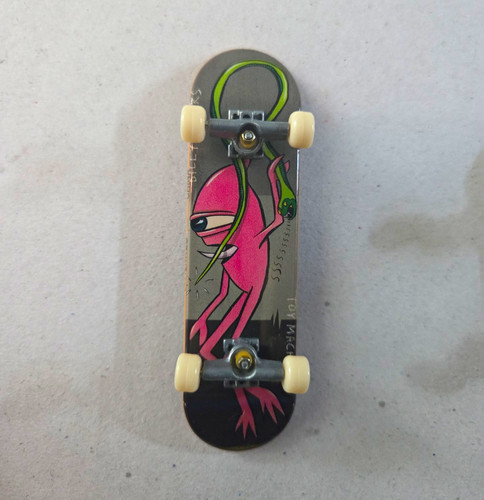 Tech deck toy machine - tech,