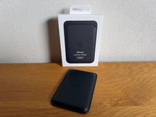 Apple iPhone MagSafe Leather Wallet Midnight - MM0Y3ZM/A - Model A2668 original