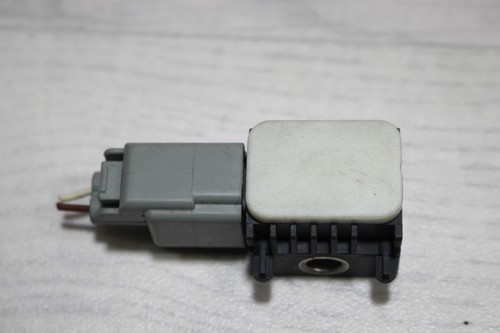 Airbagsensor crashsensor bosch - airbagsensor,